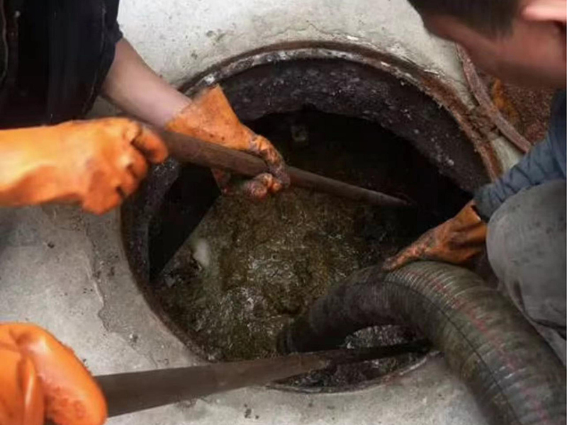 石鼓化油池、化粪池清理要做哪些安全措施？
